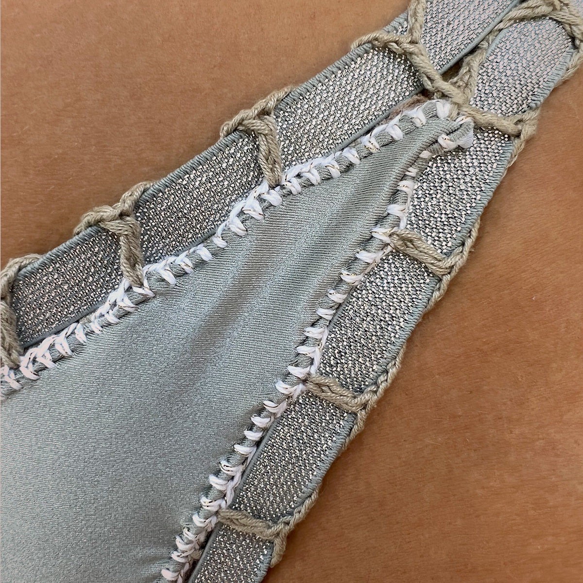 IXCHEL TOP Double-Visit Zebra and Silver